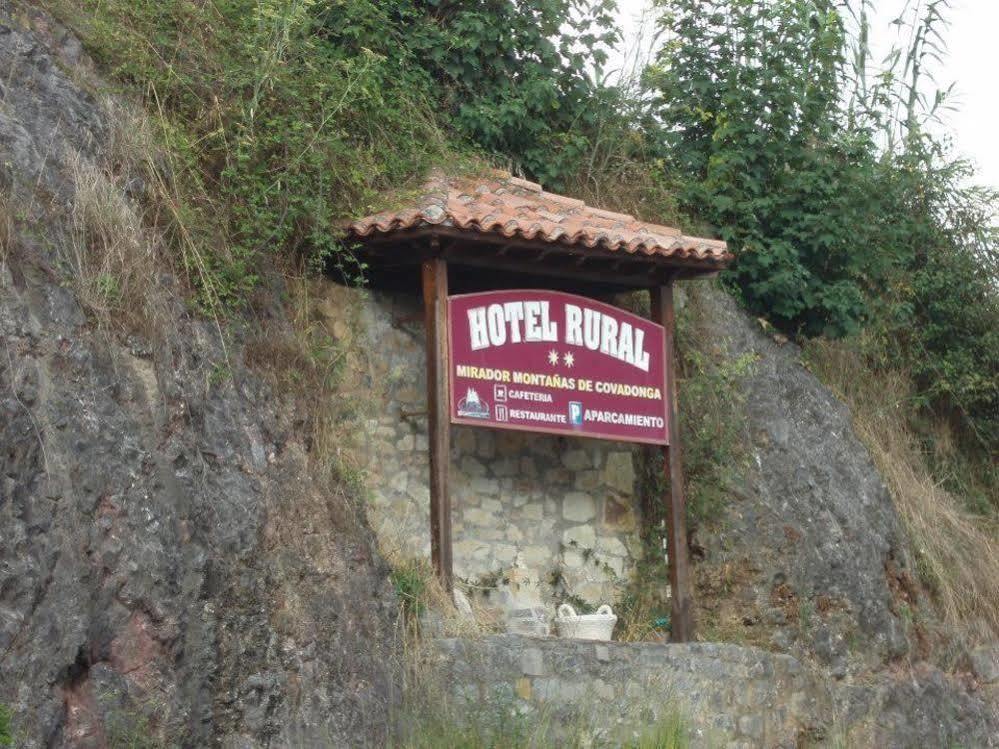 Hotel Montanas De Covadonga Onís Exteriör bild